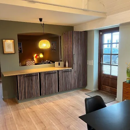 Storre Luksus Hus Ved Apartamento *